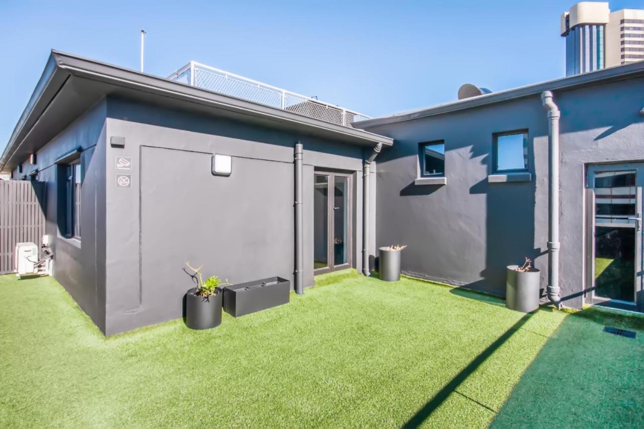 Blackbrick Cape Town Foreshore Exterior photo
