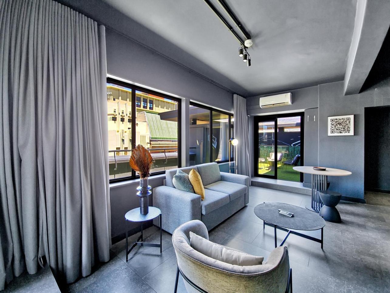 Blackbrick Cape Town Foreshore Exterior photo